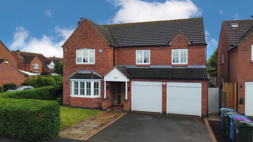 Property photo 2 of 22 2