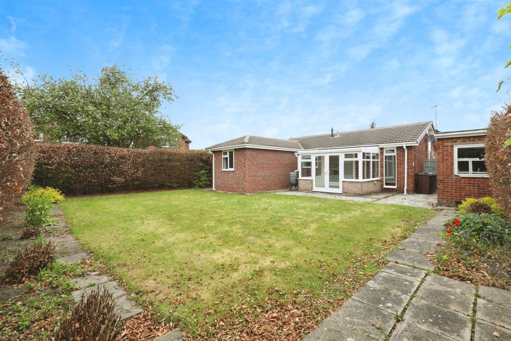 Property photo 2 of 11