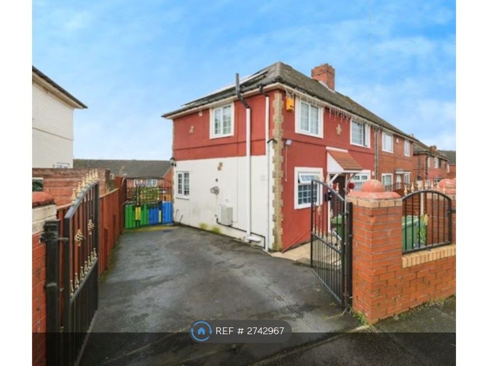 Property photo 2 of 20