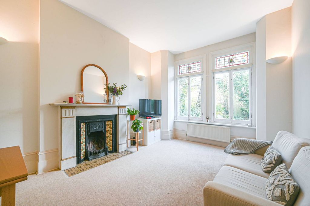 Property photo 1 of 5