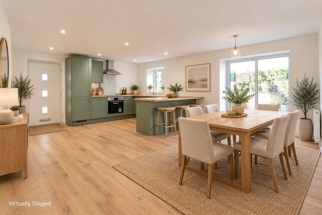 Property photo 2 of 22 Picture No. 28