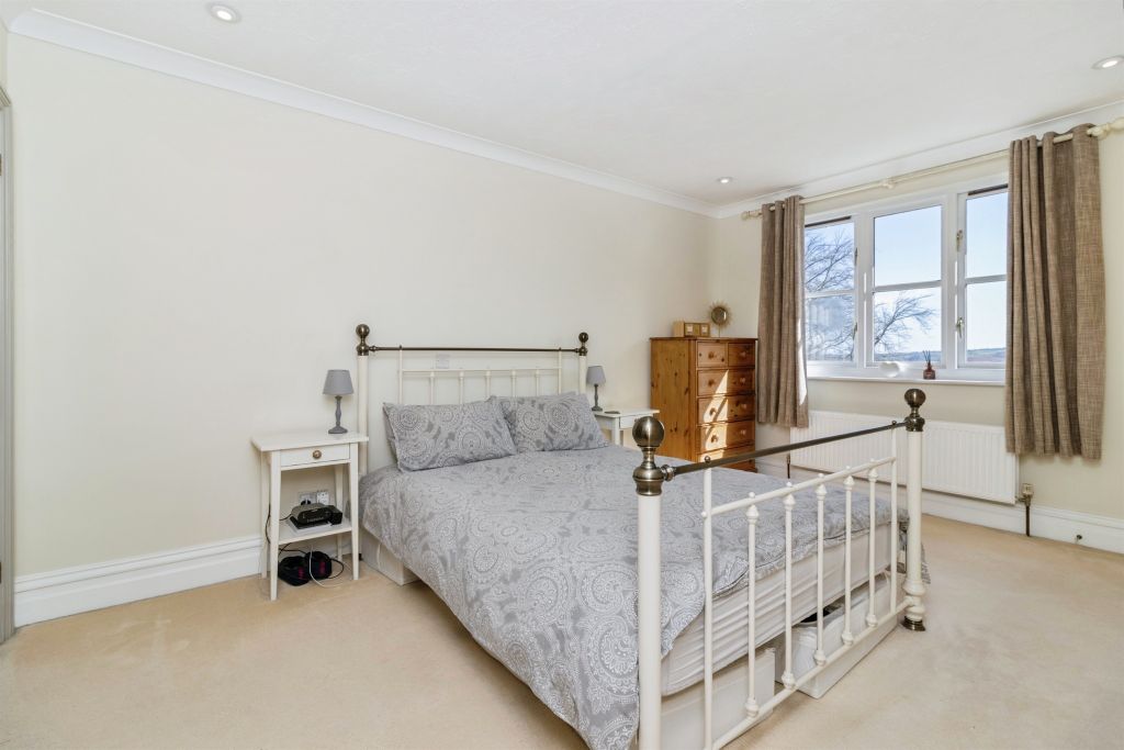Additional image 10 of 4 bed detached house for saleSouth Road, Newton Abbot TQ12
