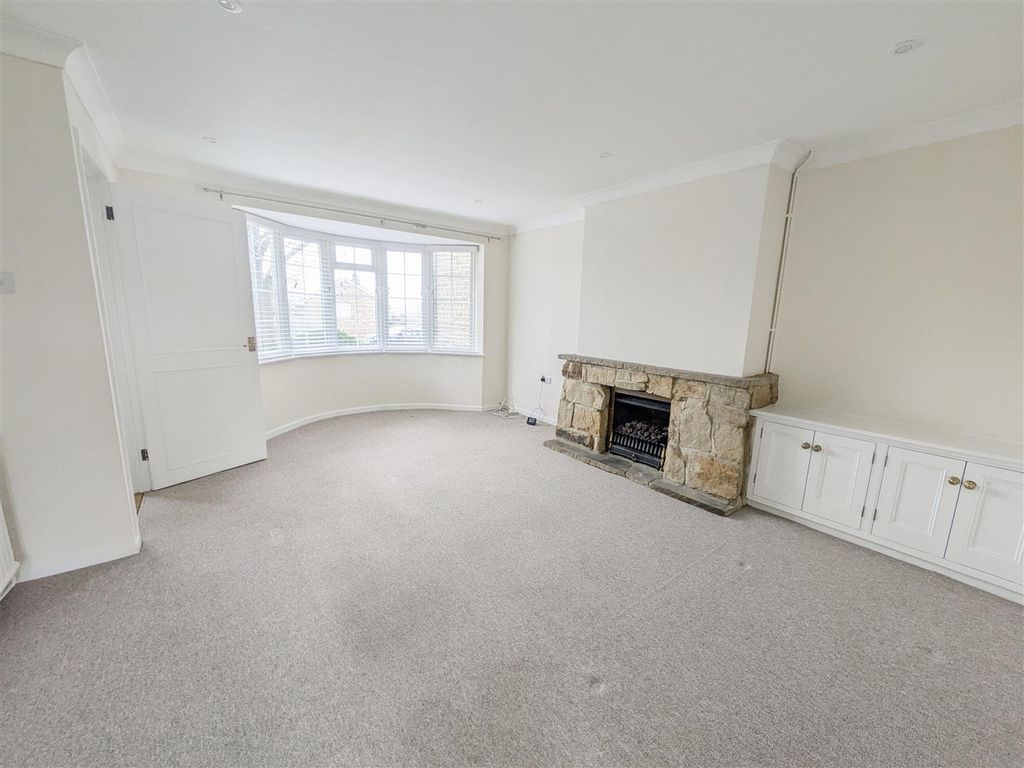 Property photo 2 of 18 14-Pxl_20260316_120251051.Jpg