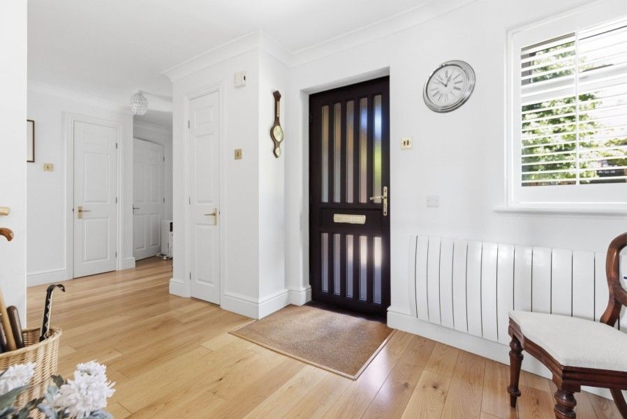 Property photo 2 of 24