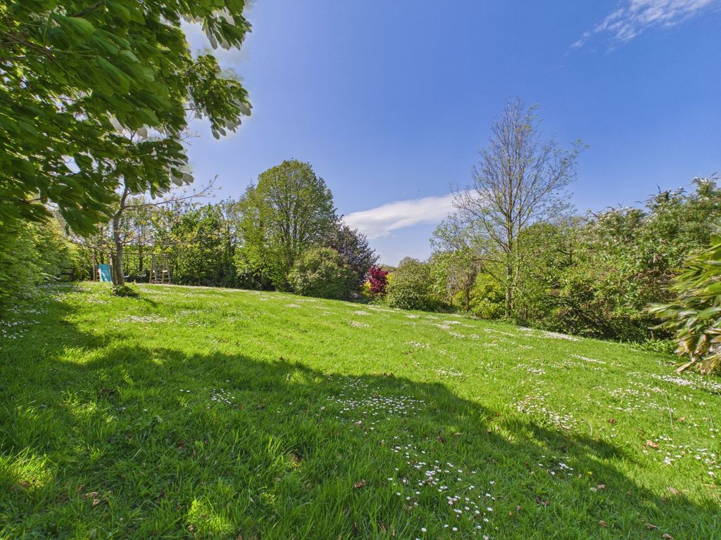 Property photo 2 of 24 Picture No.02