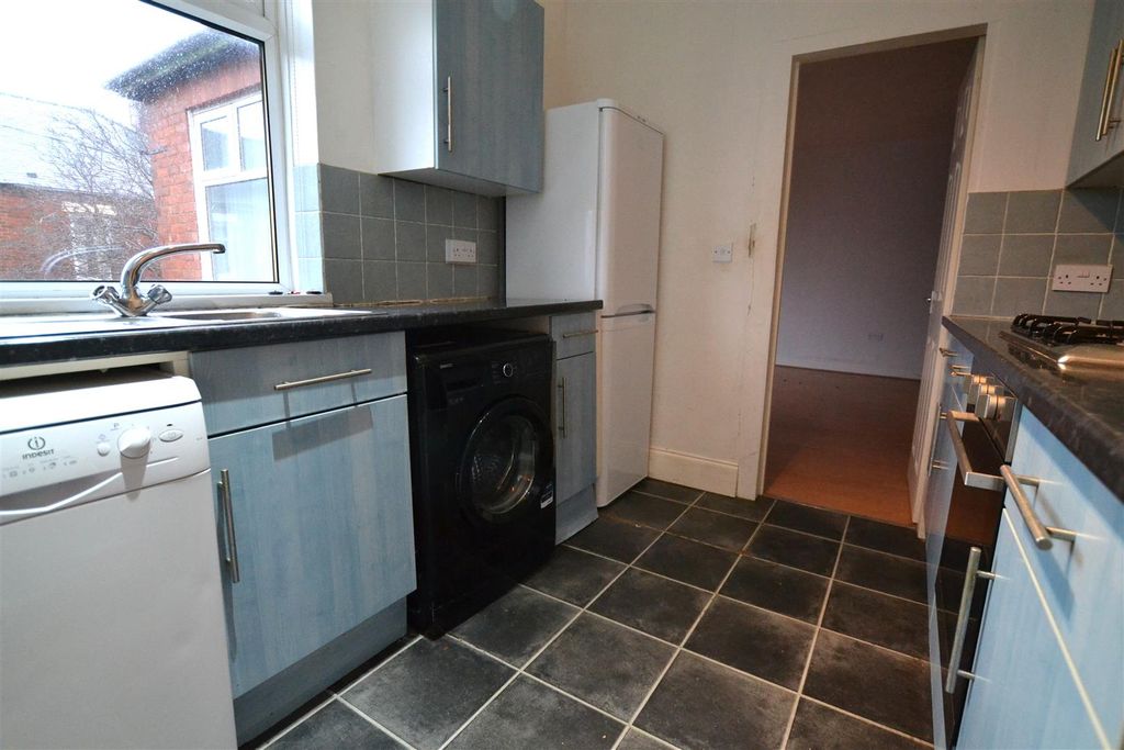 Additional image 4 of 3 bed flat for saleWhickham Road, Hebburn NE31