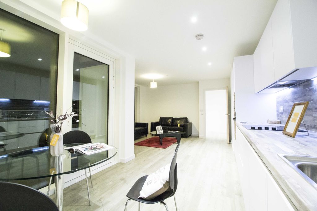 Property photo 2 of 16