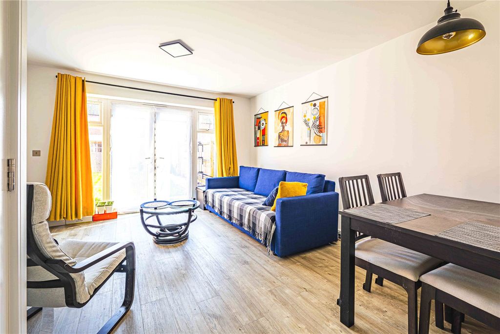 Property photo 3 of 14 Picture No. 21