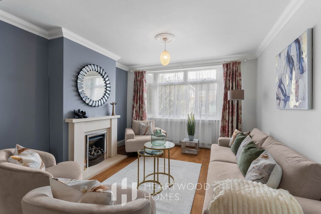 Property photo 1 of 20