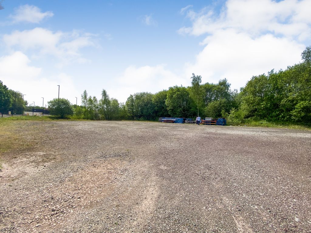 Property photo 3 of 6