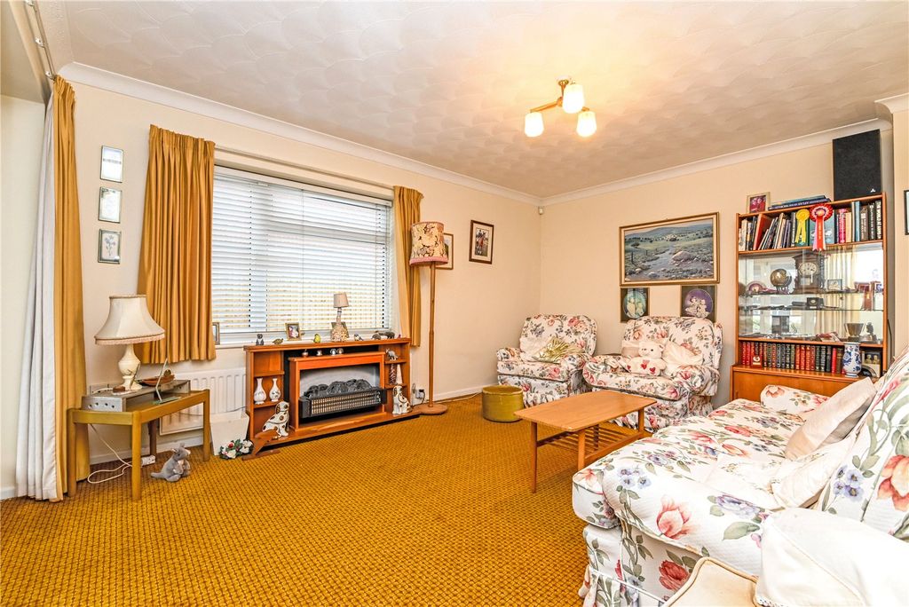 Property photo 3 of 15 Picture No. 06