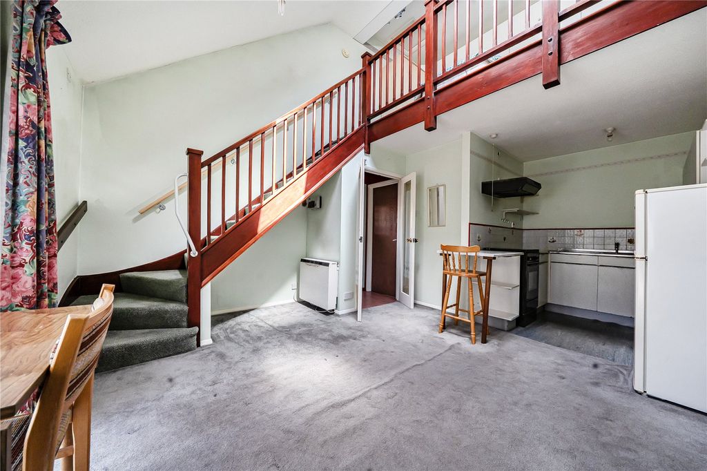 Property photo 3 of 17 Picture No. 22