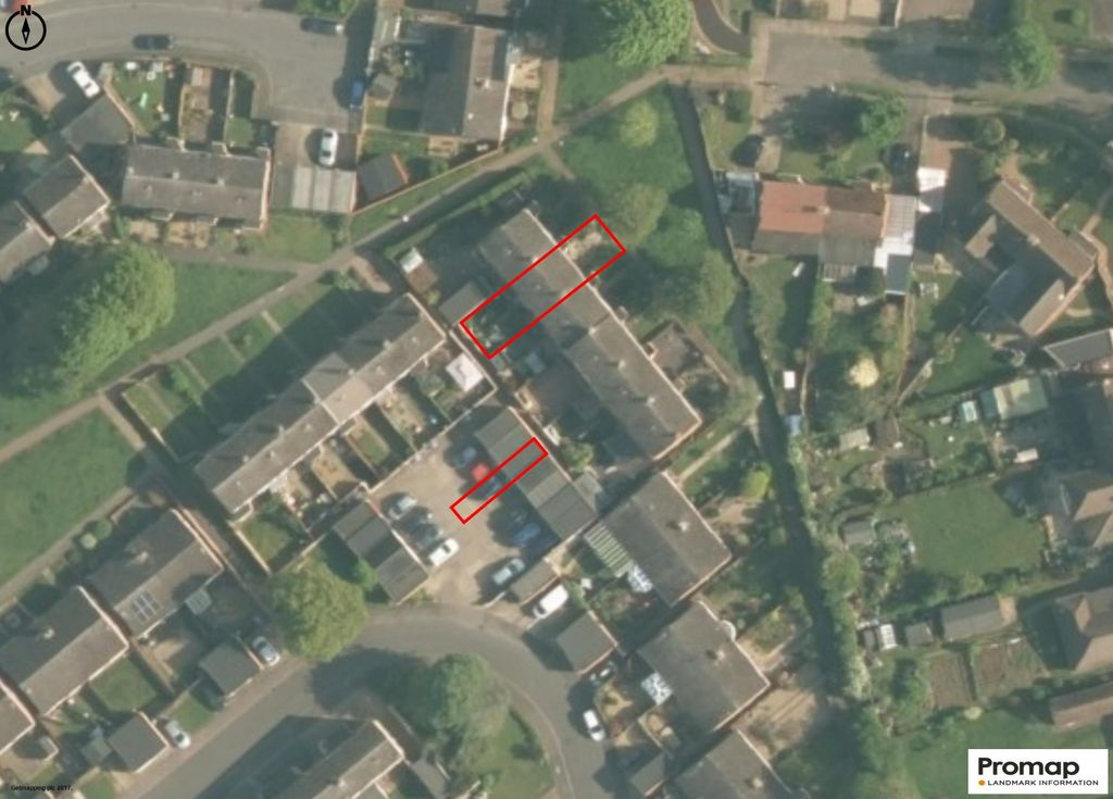 Property photo 2 of 8 Photo 9