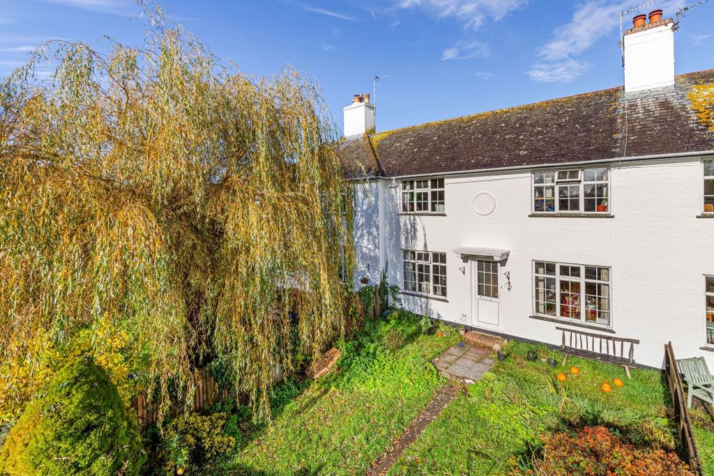 Property photo 2 of 18