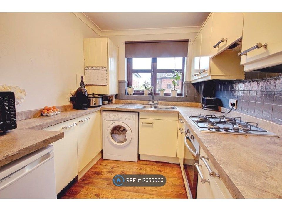 Property photo 3 of 21