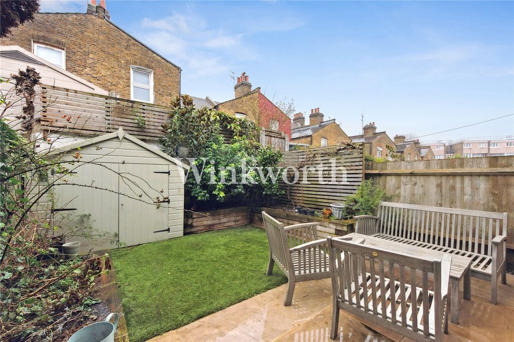 Property photo 3 of 26 Picture No. 08