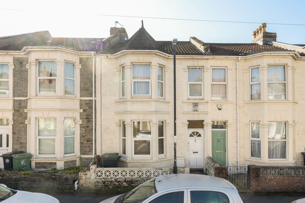 Property photo 2 of 25 Char8957.Jpg