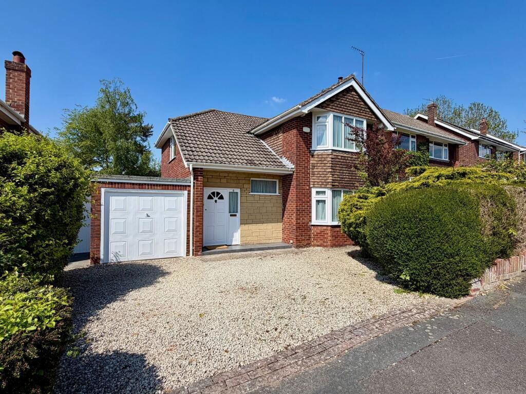 Property photo 1 of 13