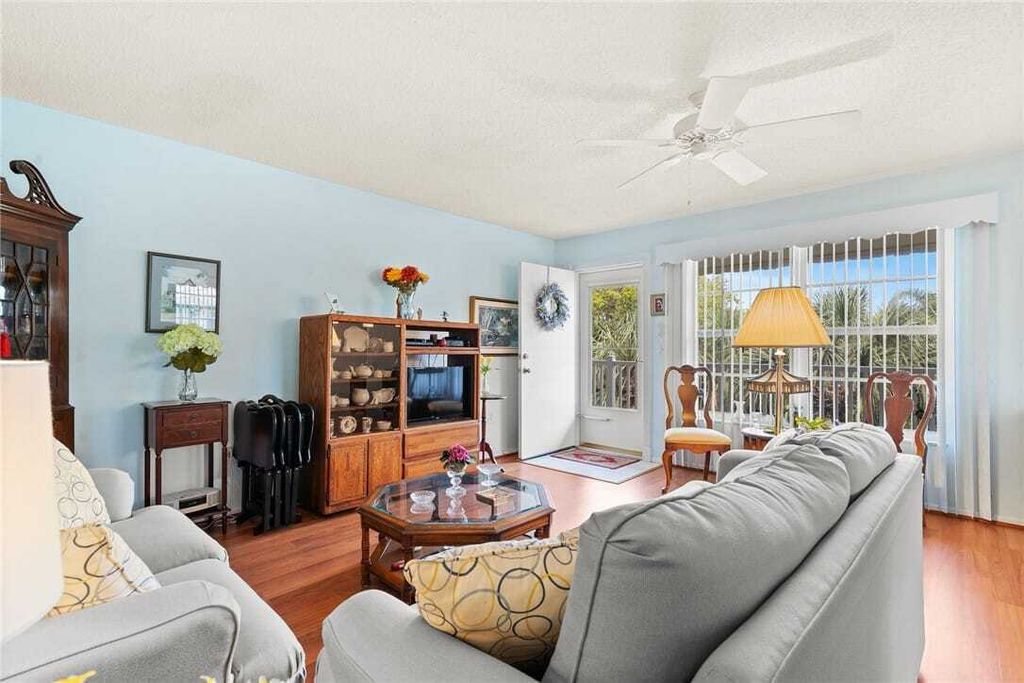 Property photo 3 of 30 <Alttext/>