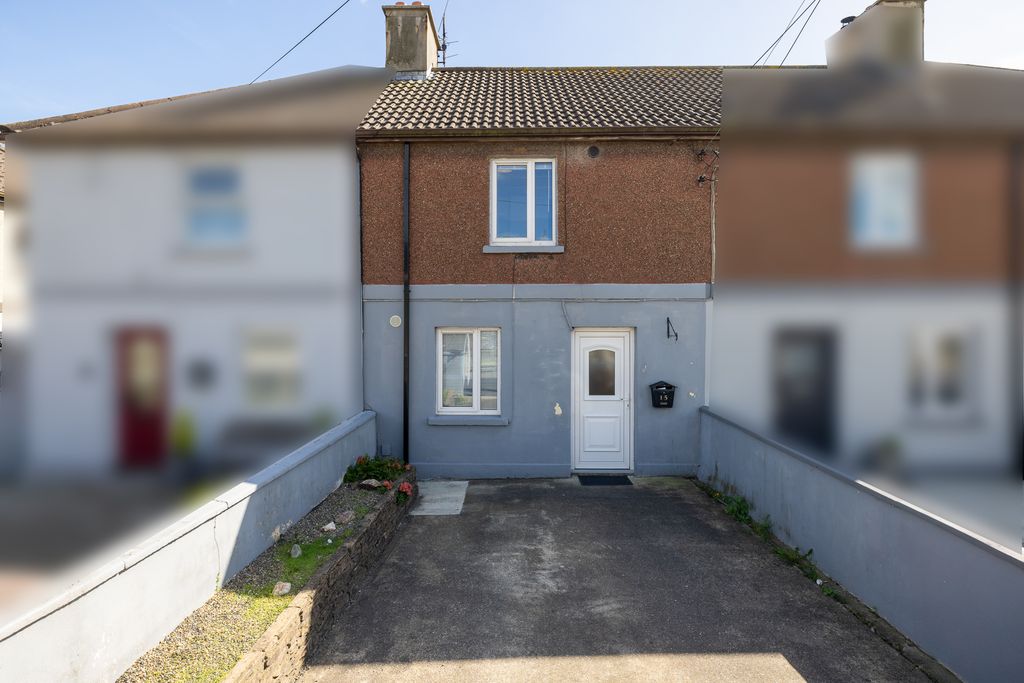 Property photo 1 of 18