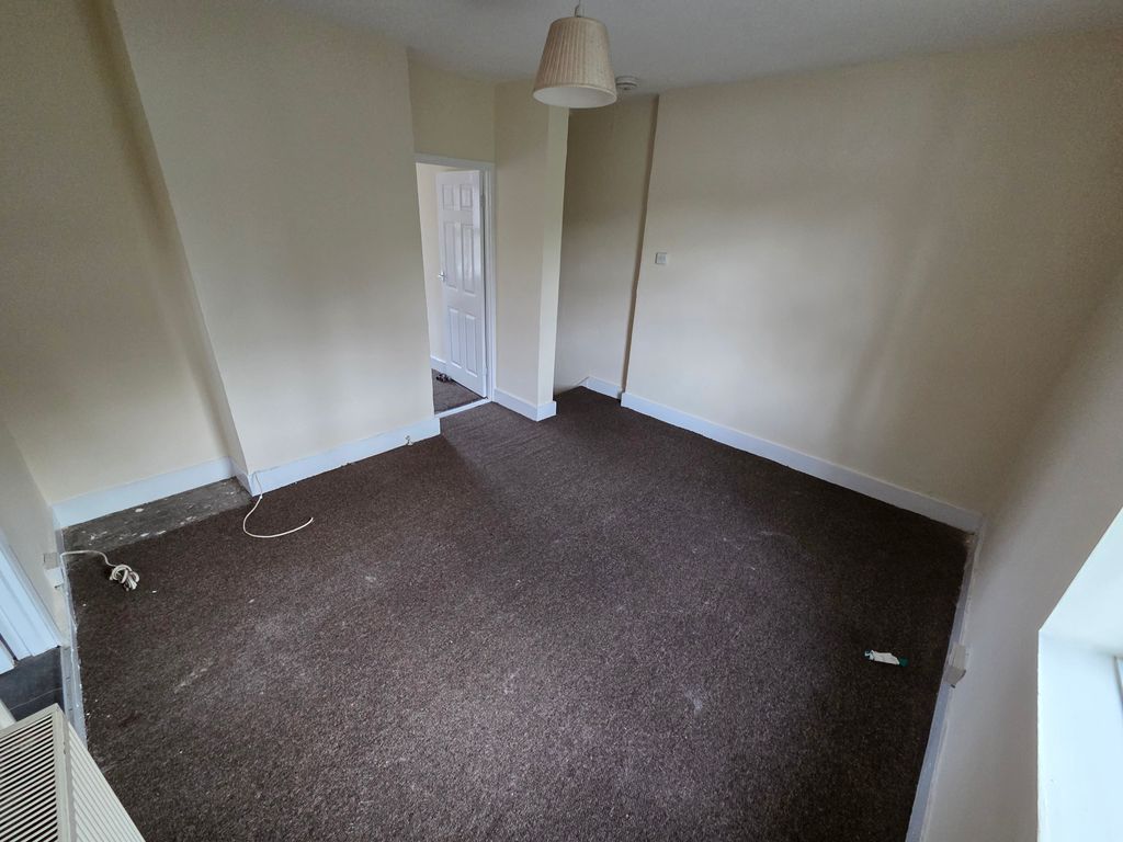 Property photo 3 of 7 Image