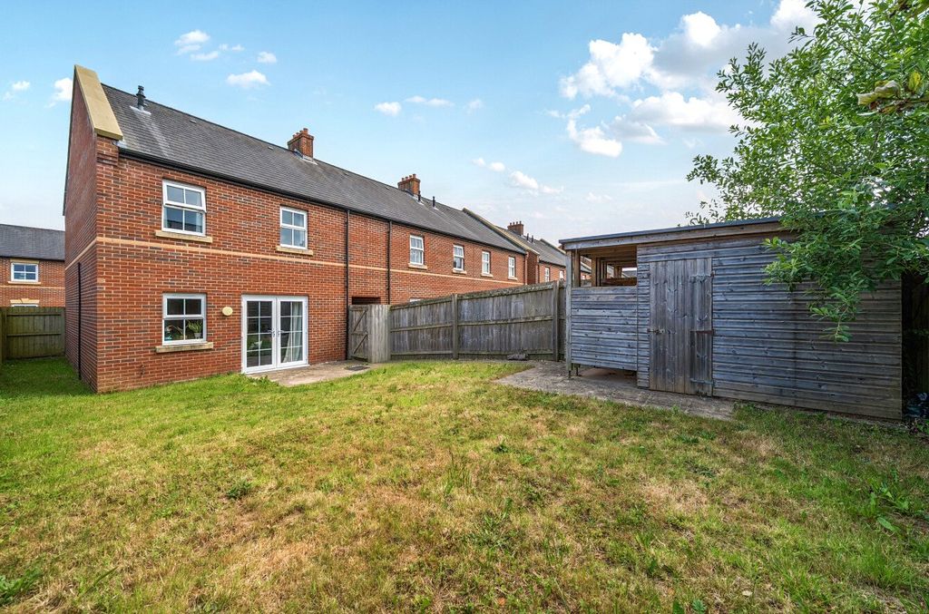 Property photo 2 of 9 Rear Elevation