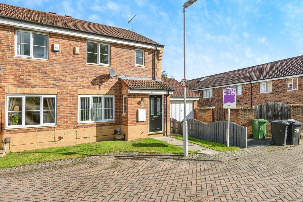 Property photo 1 of 15