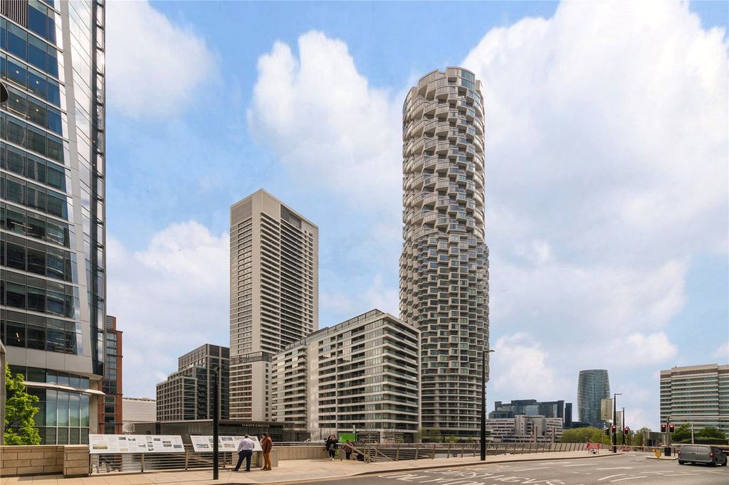 Property photo 1 of 6