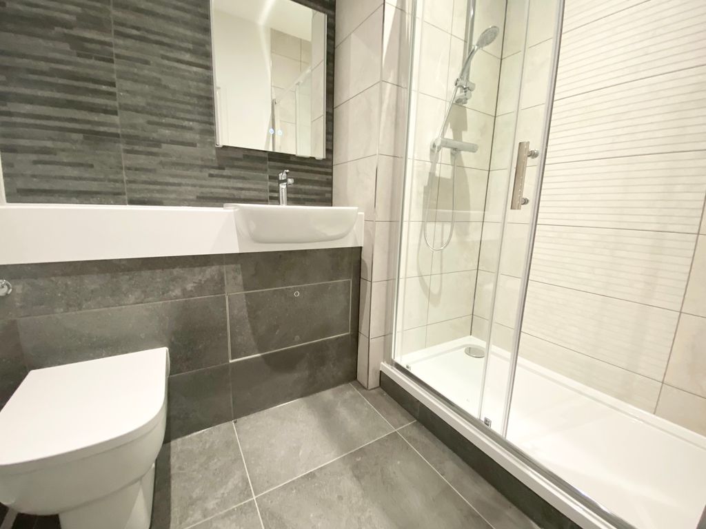 Property photo 3 of 4 Shower Room