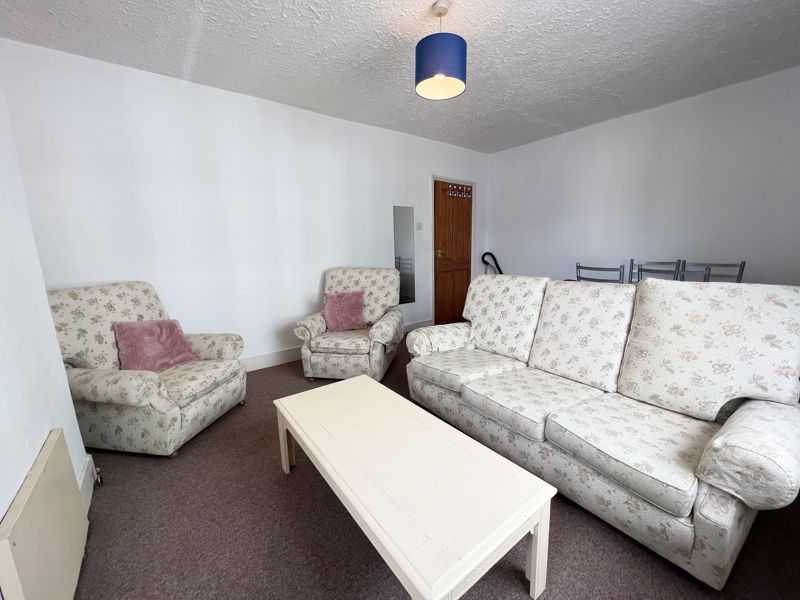 Property photo 2 of 5 Photo 2