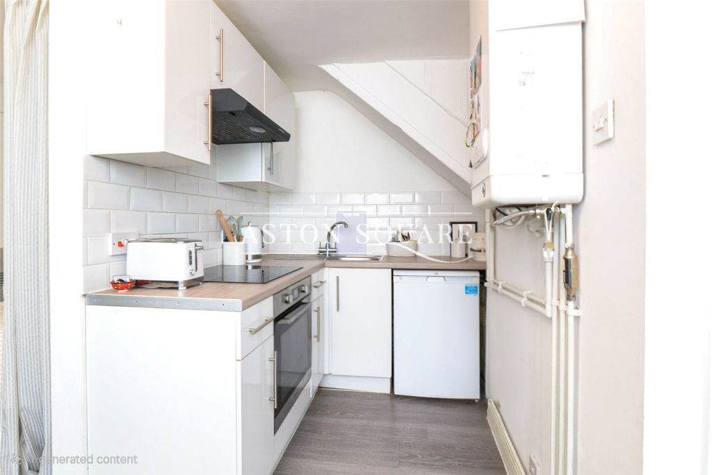 Property photo 2 of 4 Picture No. 12