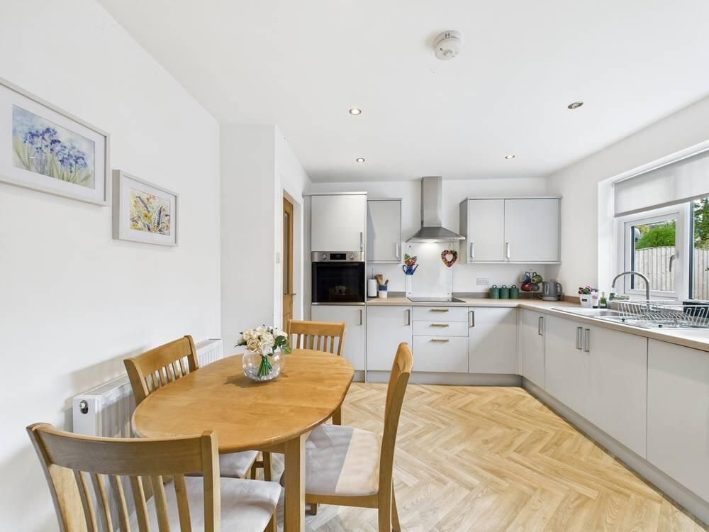 Property photo 1 of 16 Kitchen