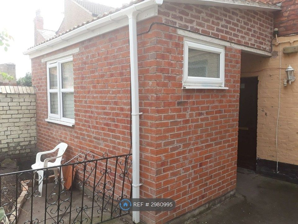 Property photo 2 of 5