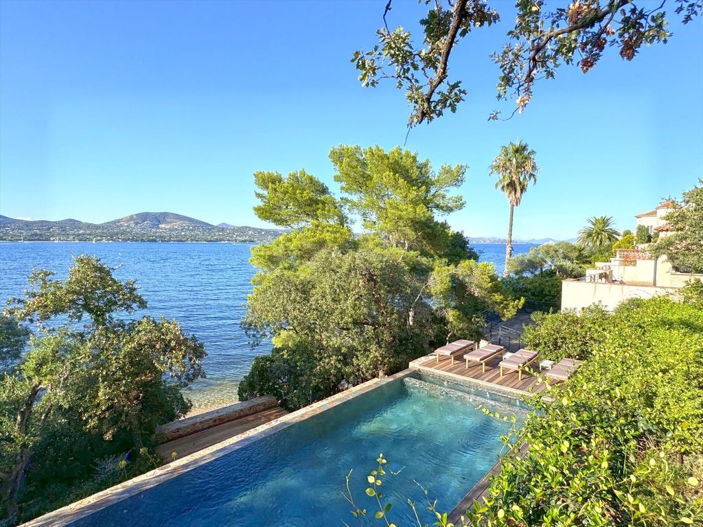 Property photo 1 of 38 Waterfront With Access And Private Beach And Infinity Pool !
