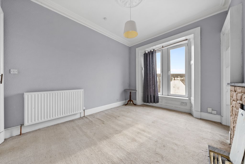 Property photo 2 of 16 Dsc04883