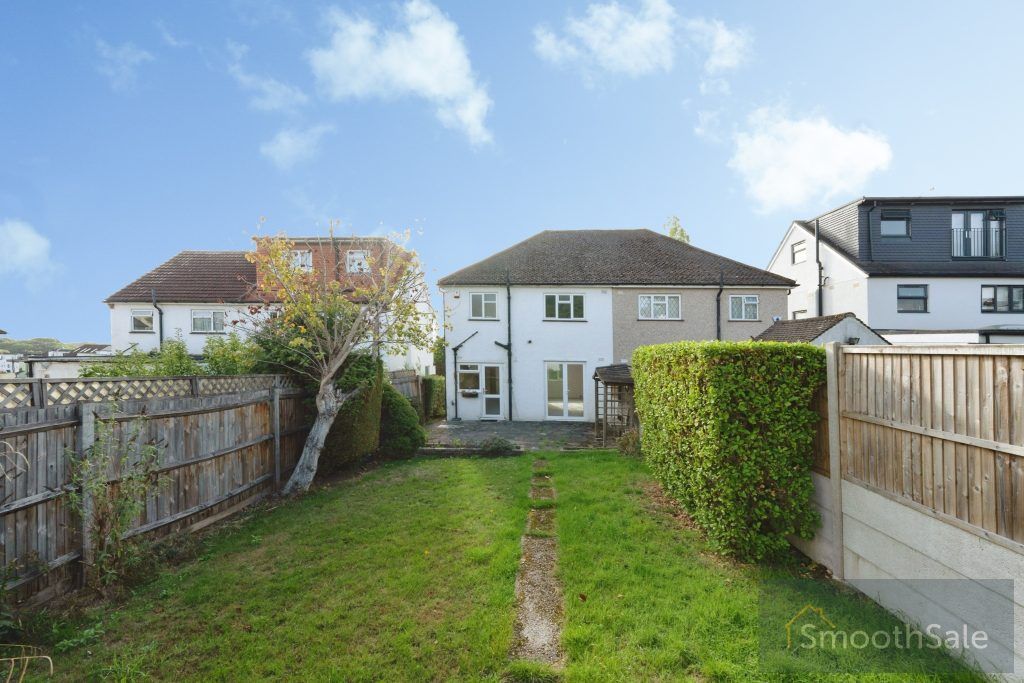 Property photo 2 of 24