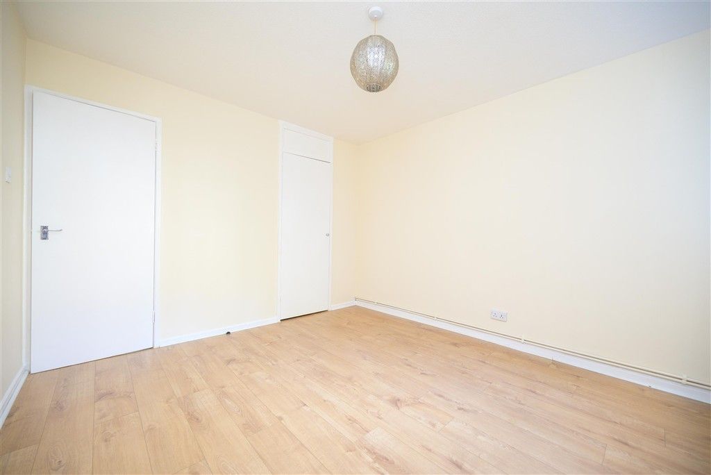 Property photo 1 of 13 Bedroom 1
