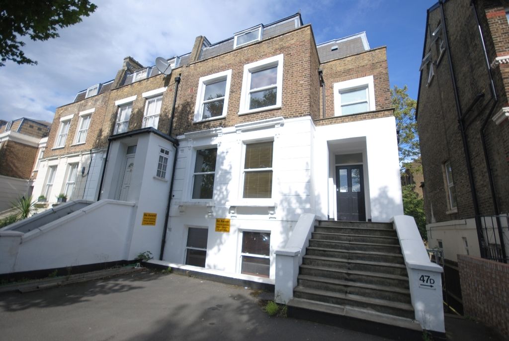 Property photo 1 of 8 External