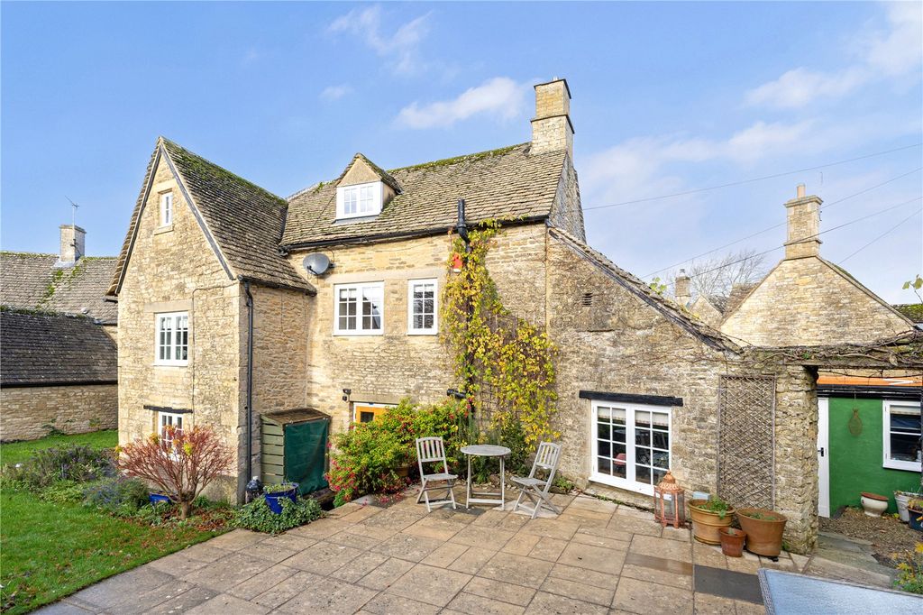 Property photo 1 of 22 Shepherds Cottage