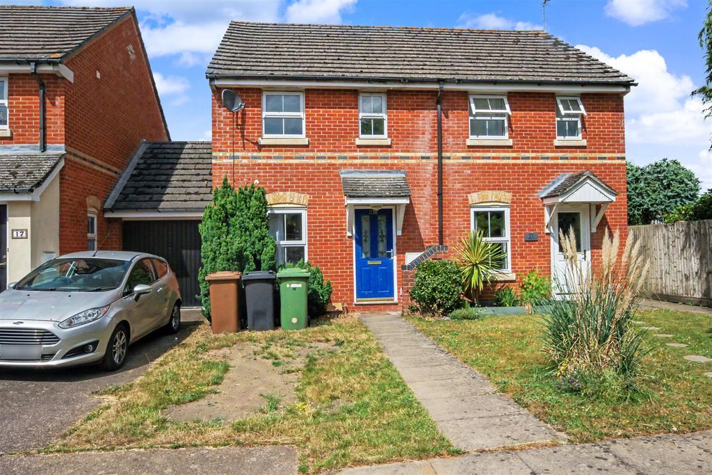 Property photo 1 of 16 Front