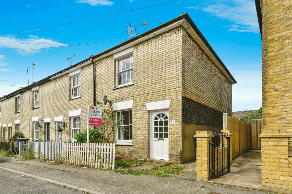 Property photo 1 of 17