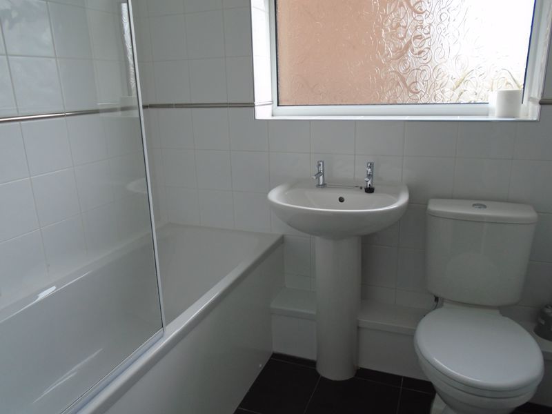 Property photo 3 of 5 Photo 1