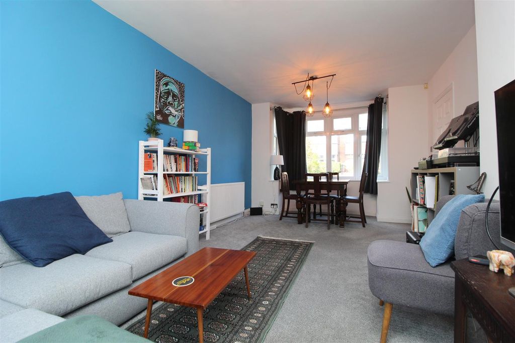 Property photo 2 of 12 Img_2194.Jpg