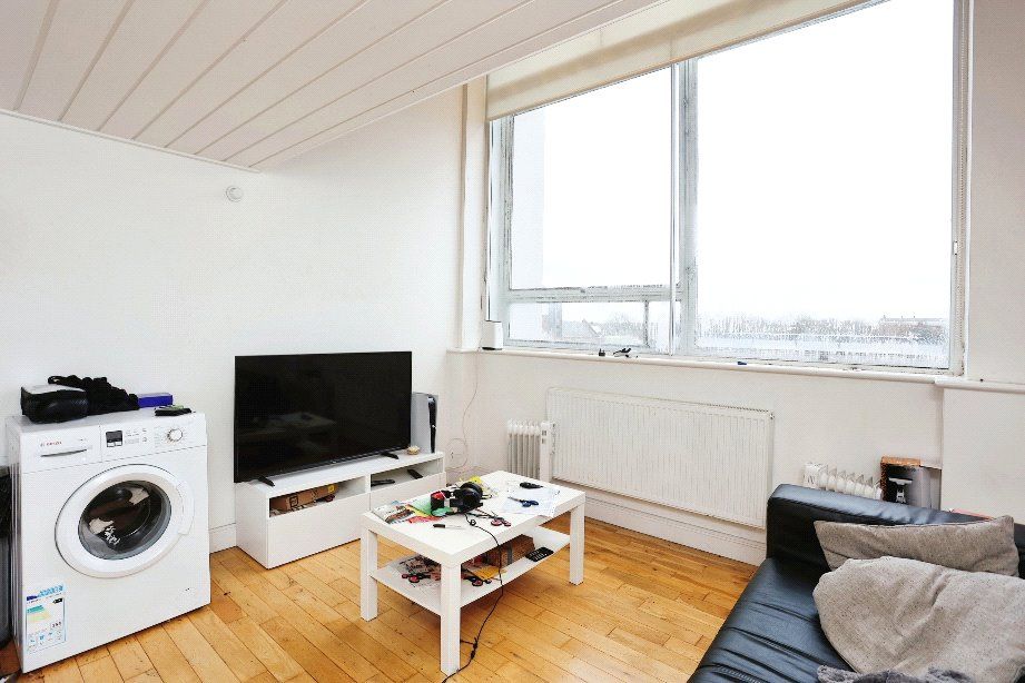 Property photo 3 of 7 Picture No. 04