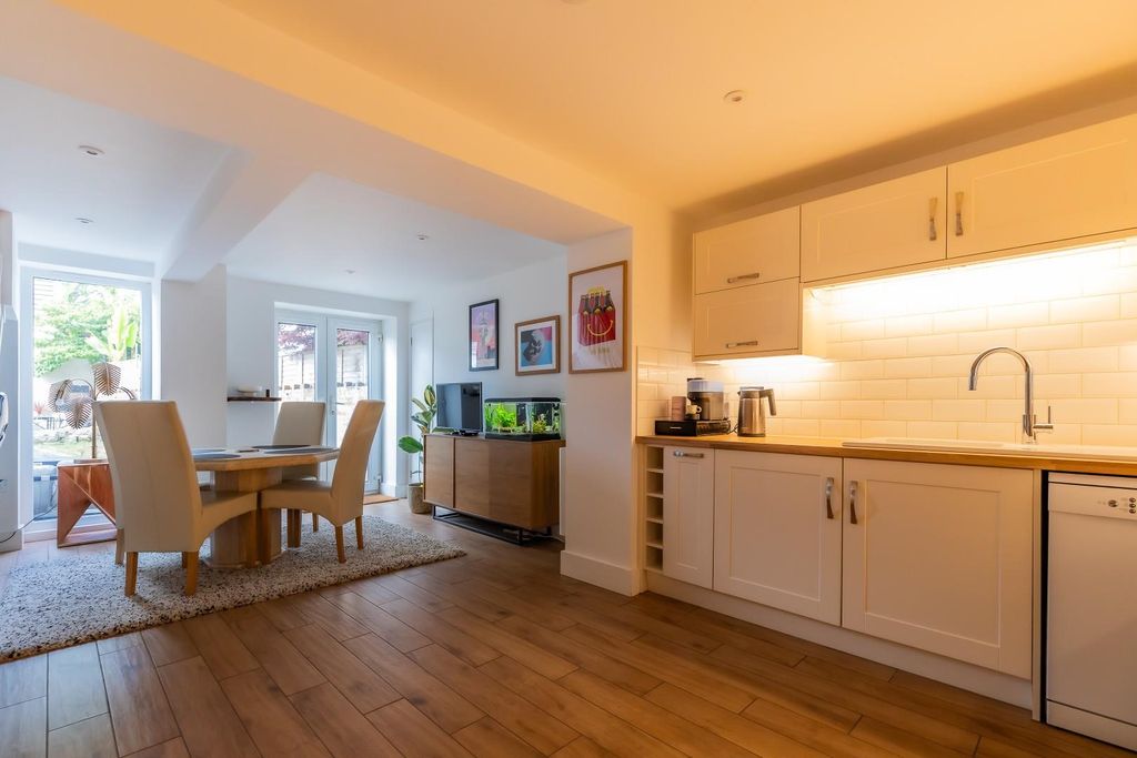 Property photo 1 of 26 Kitchen Dining