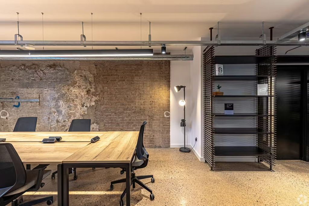 Property photo 1 of 13 Office