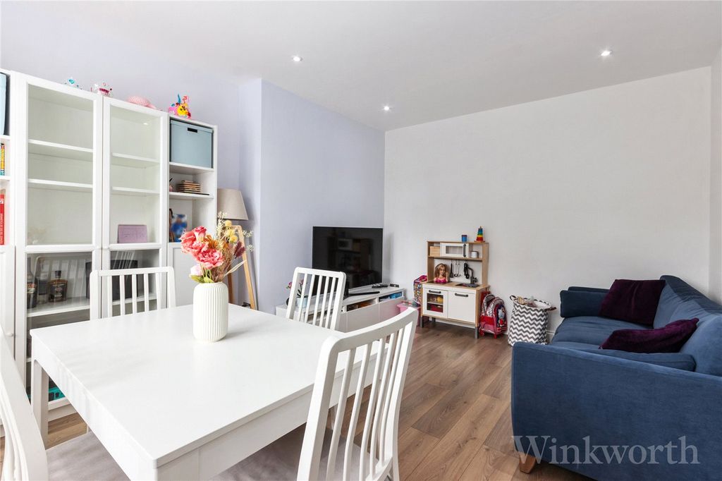 Property photo 3 of 13 Picture No. 13