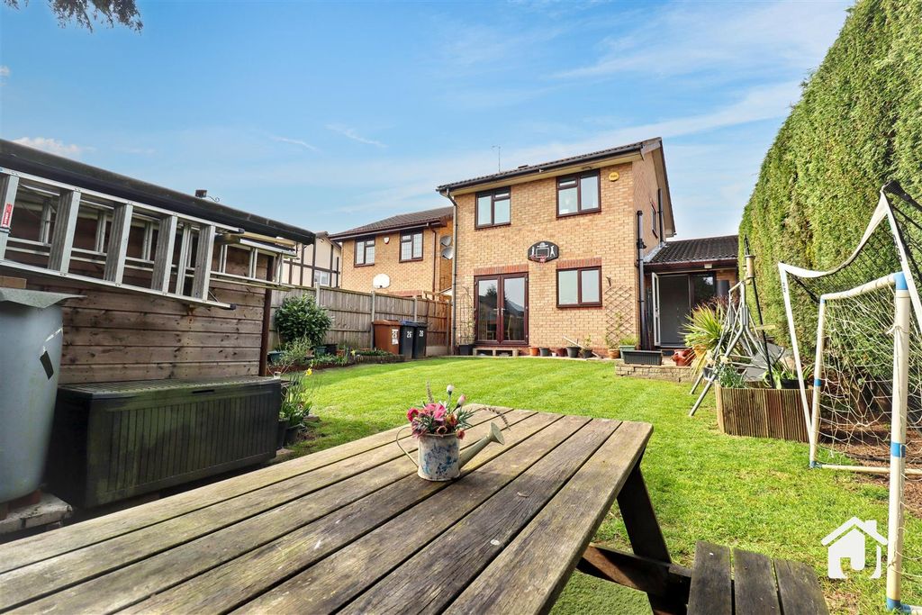 Property photo 2 of 42 Img_9997.Jpg