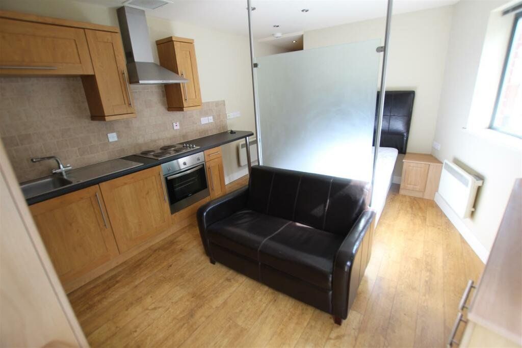 Property photo 2 of 6 Picture No. 07