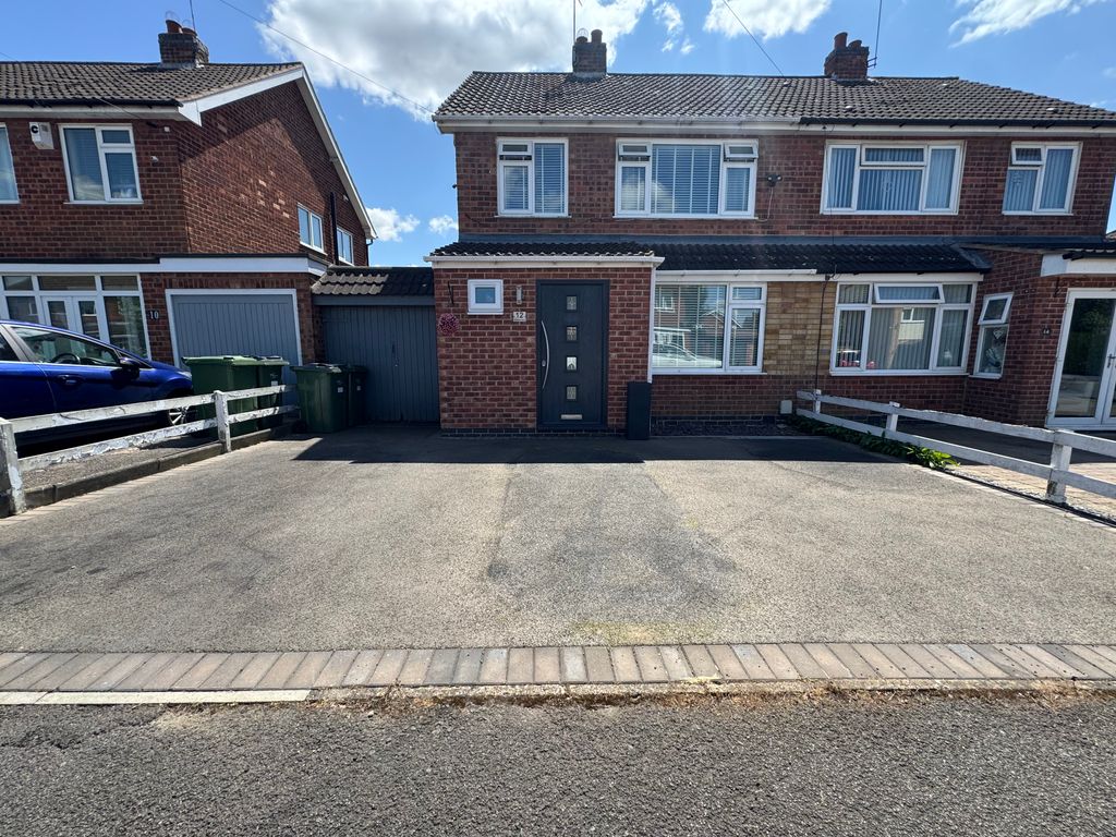 Property photo 1 of 19 Img_9054